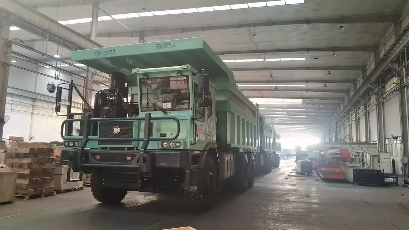 105T fast-charge pure-electric mining truck